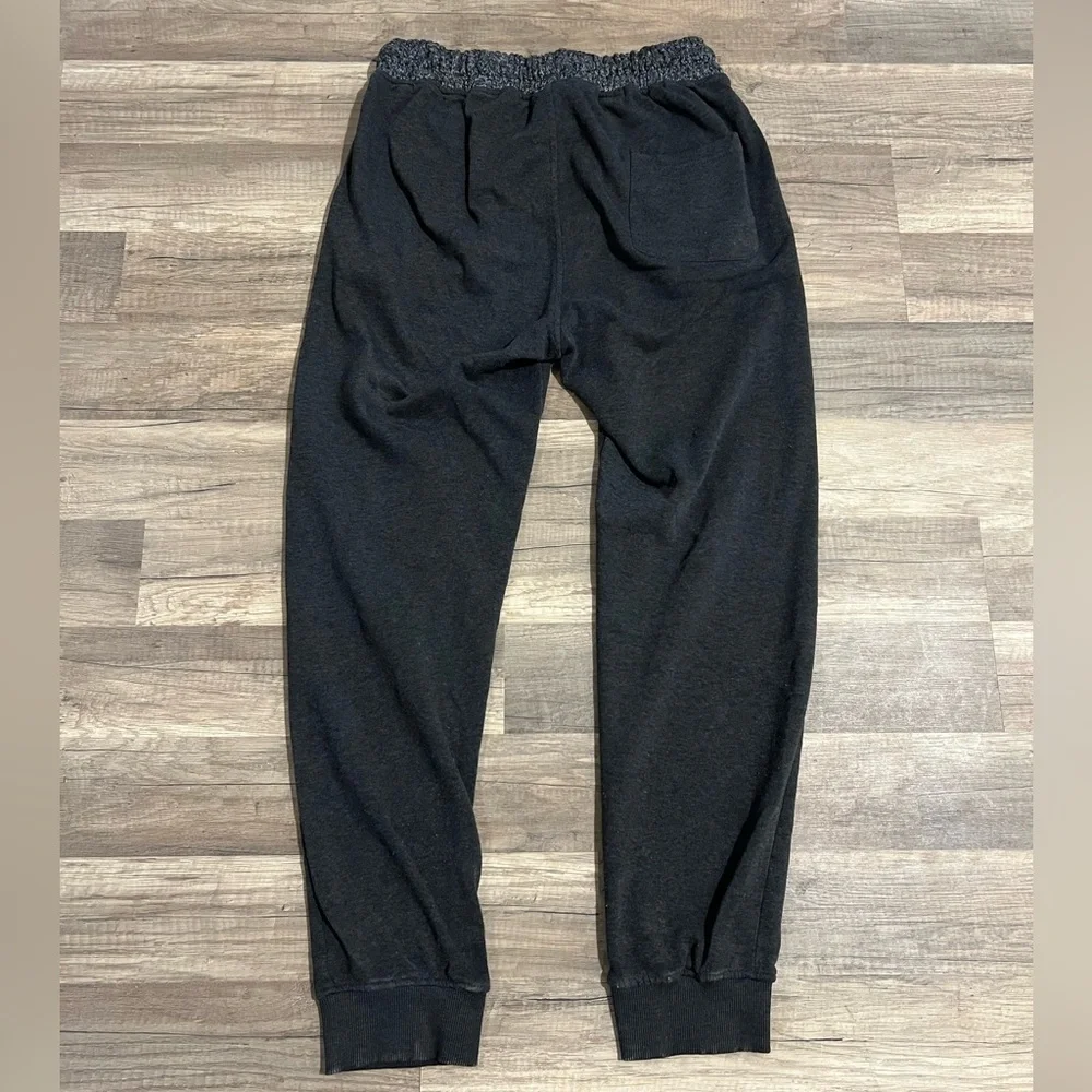 Southpole Men’s Dark Grey Knit Warm Comfy Sweatpants with Drawstring Size Small